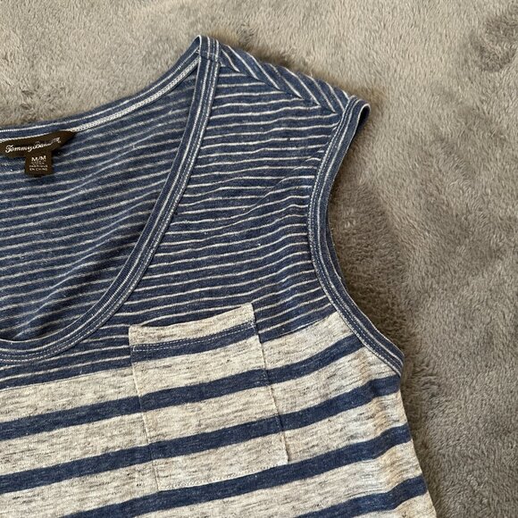 Tommy Bahama 100% Linen Shift Dress MEDIUM Blue Stripe Nautical Cap Sleeve - Picture 2 of 6
